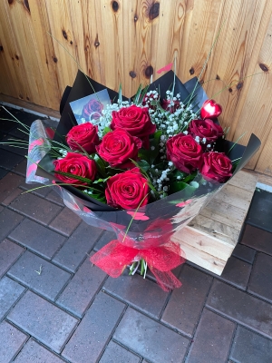 Dozen luxury Red Rose Hand Tied