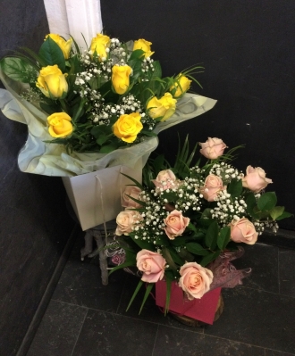 Mothers Day Simple and Elegant Rose and Gypsophila Aqua Bag