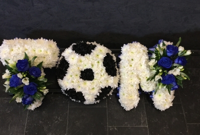 Letter Tribute with football No12