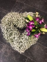 Gypsophila Heart and Spray